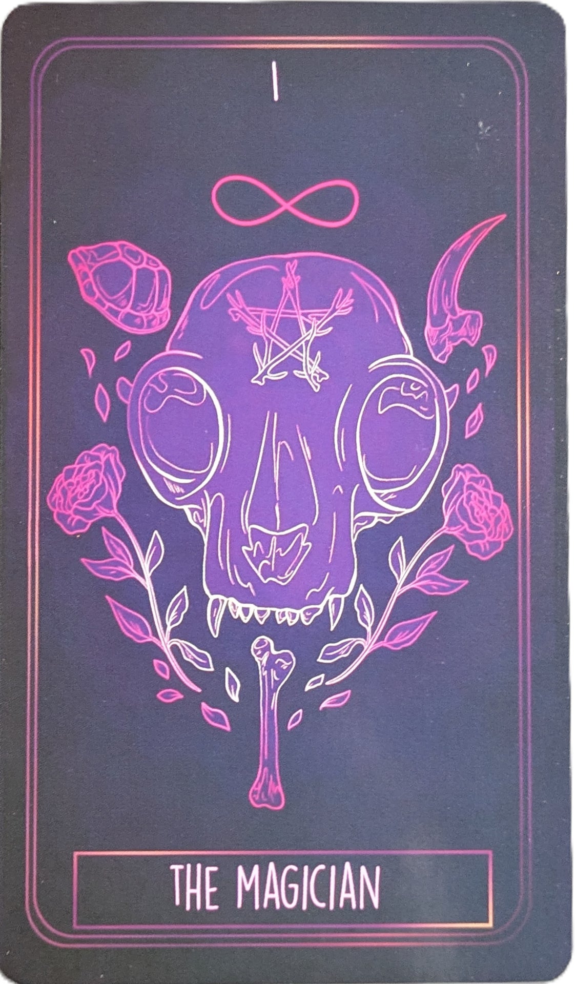 The Bone Tarot Deck: 78 Card Divination Deck with Guidebook