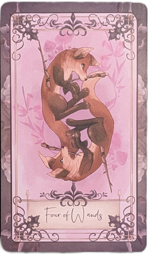 The Reigning Rouge Tarot Deck