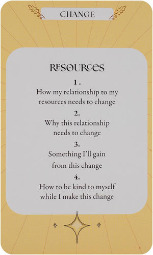 The Tarot Spreads Year: An Inspiration Deck for Getting to Know Yourself