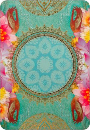 A Yogic Path Oracle Deck and Guidebook (Keepsake Box Set)