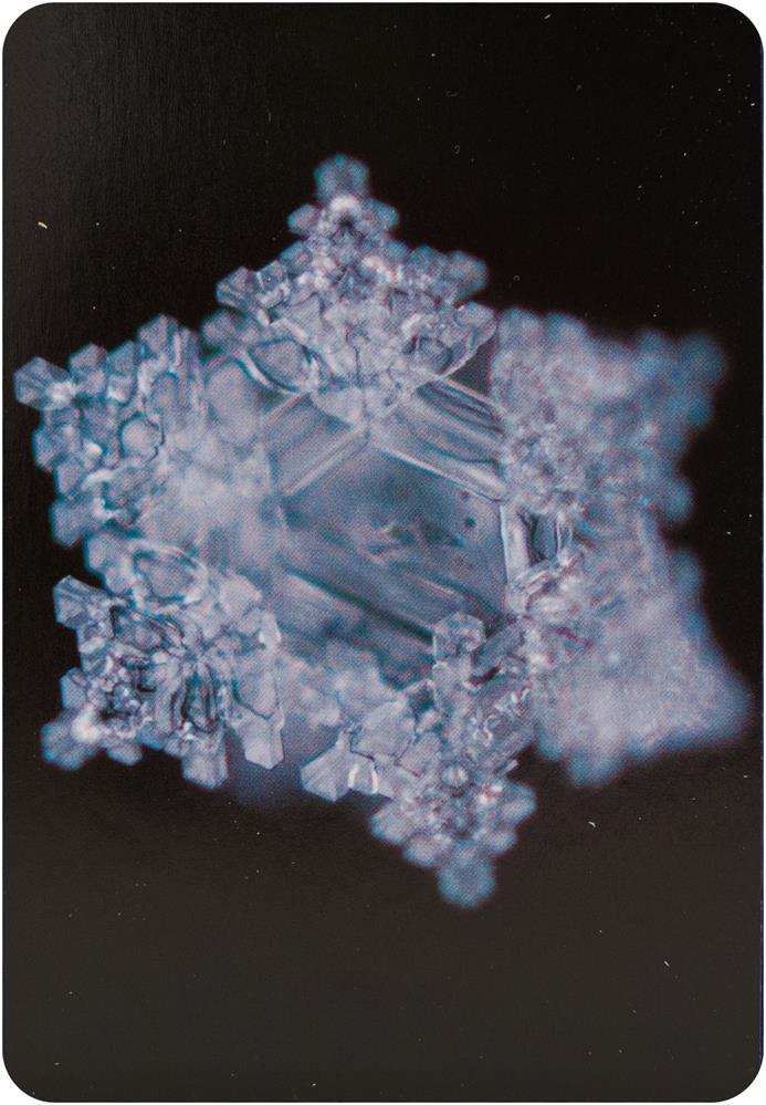 WATER CRYSTAL ORACLE (48 water crystal image cards & instruction booklet)