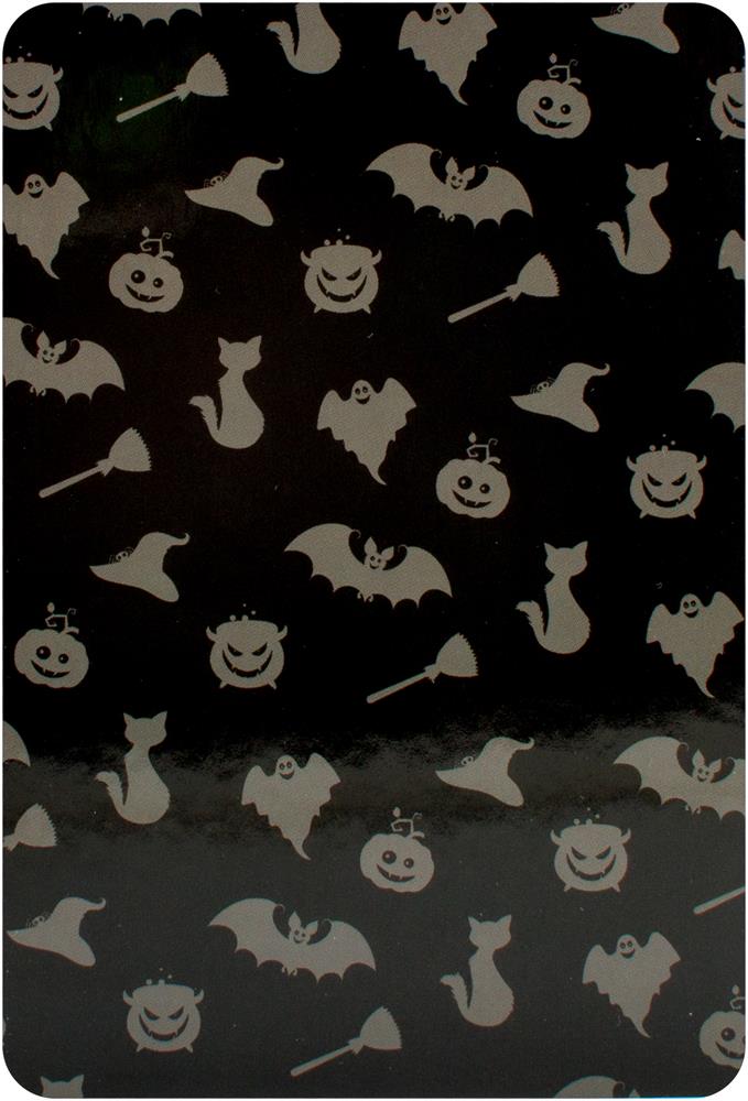 Halloween Oracle : Lifting the Veil between the Worlds Every Night